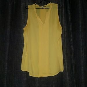 Yellow sleevless 41 Hawthorn shirt. Barely worn.